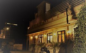 Backpackers Villa